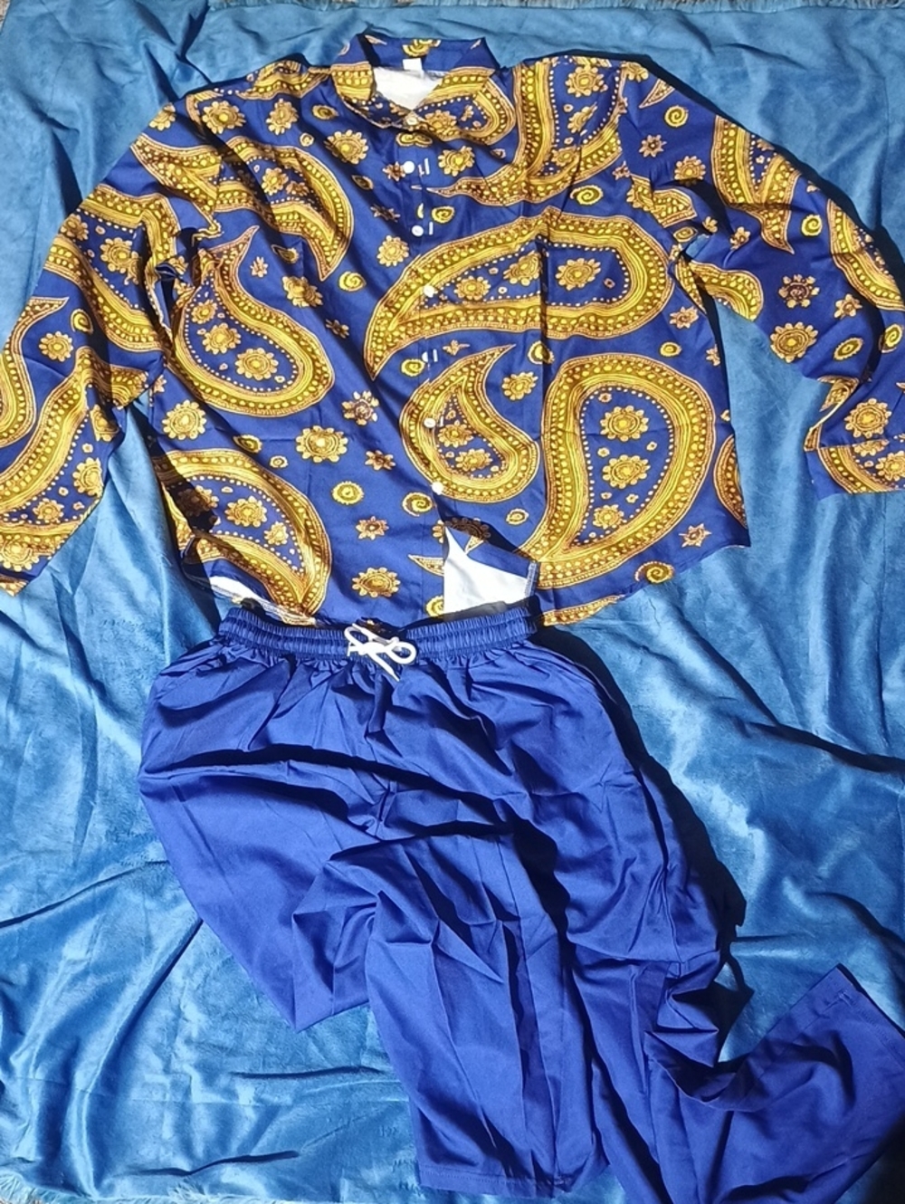 Source Unknown Blue and Yellow Paisley Set - Jogger Pants & Button Shirt